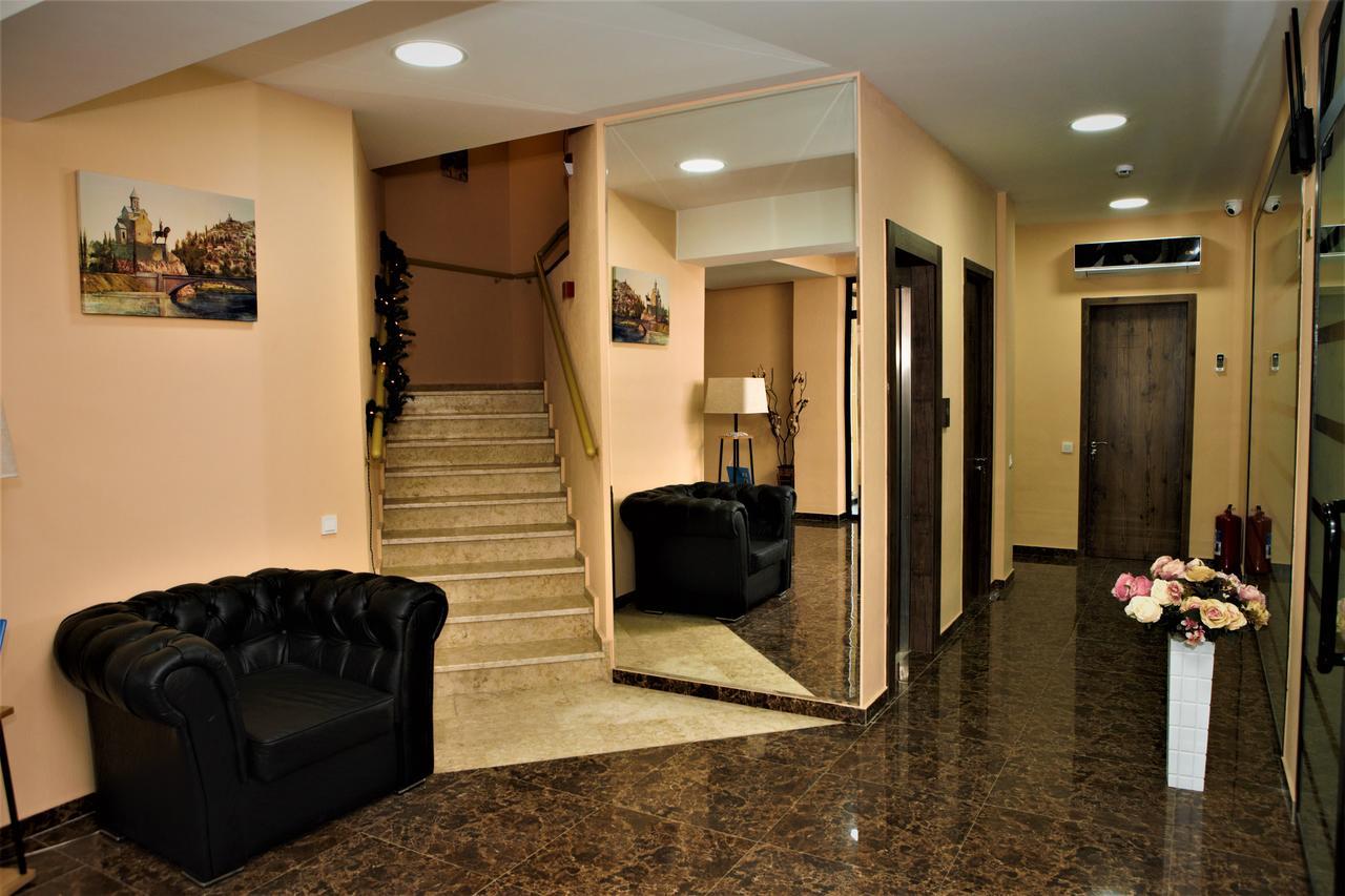 Hotel Holiday Villa Tbilisi Exterior foto